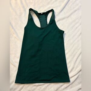 ATHLETA Bakasana Tank Dragonfly Green Size M Activewear | Workout | Fitness